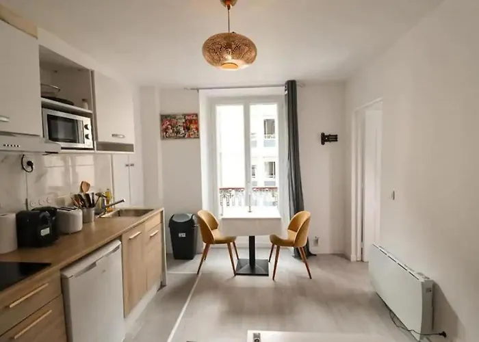 4 Personnes Oberkampf Appartement Parijs